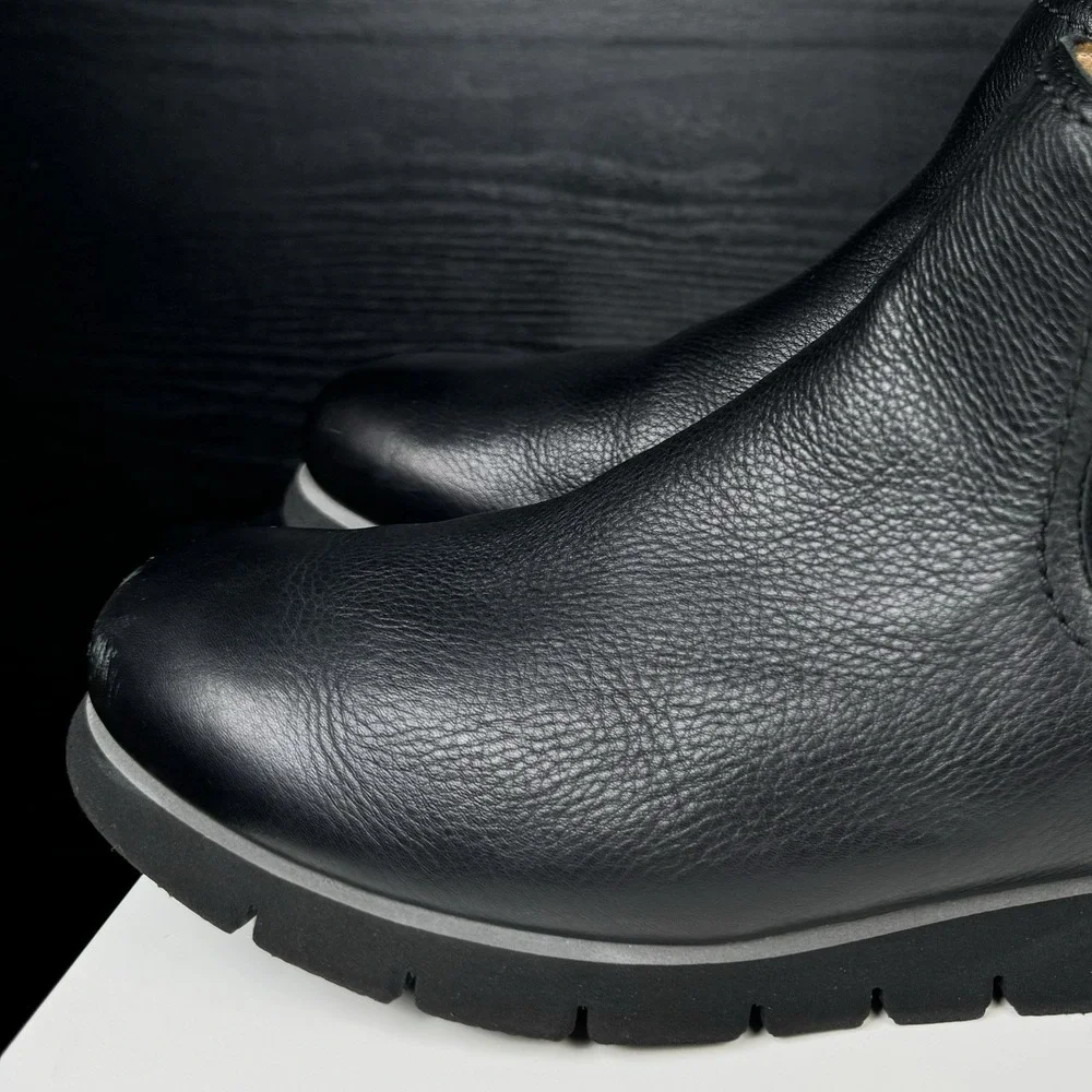 Samuel Hubbard Men's Chelsea Black Leather Boots~Made in Portugal US 10 (Fits 9)